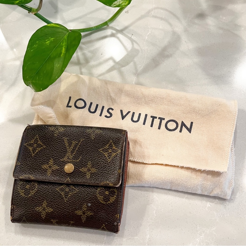 Louis Vuitton Authentic Monogram Bifold Wallet RARE
